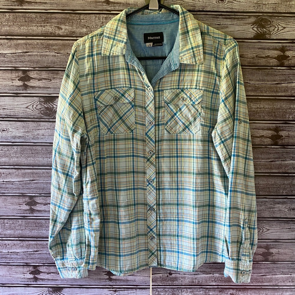 Marmot Women's‎ Long-Sleeved Button-Down Top Size L Plaid Logo Tab-Sleeves